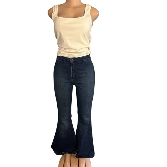 Kancan Ultra High Rise Extreme Flare Jeans - Picture 1 of 8